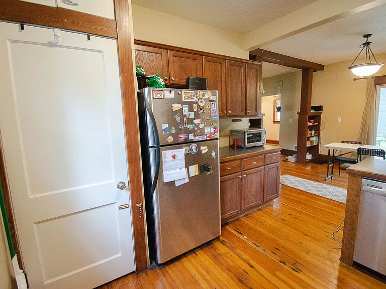 101 8th Ave SE #1 — Photo 9