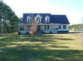 1038 Carter Rd, Ridgeville, SC 29472