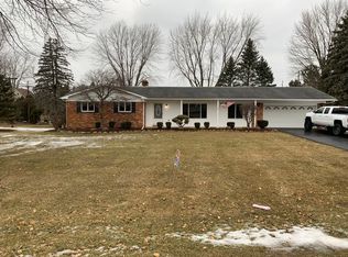 3556 Trentwood Dr, Commerce Township, MI 48382