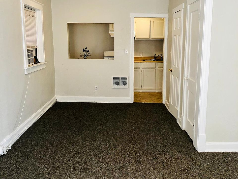 1st image of 416 W 33rd St #7