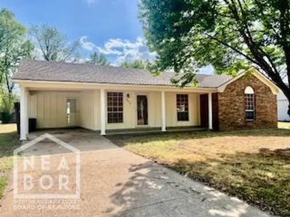 2976 Highland Dr, Newport, AR 72112