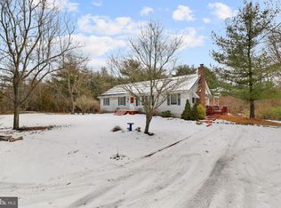359 Creek Rd, Delran, NJ 08075