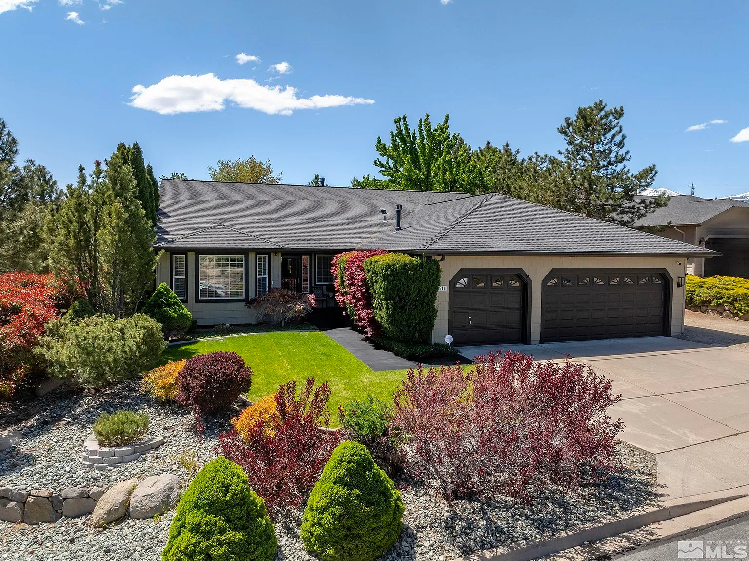 511 Silversmith Pl photo 1