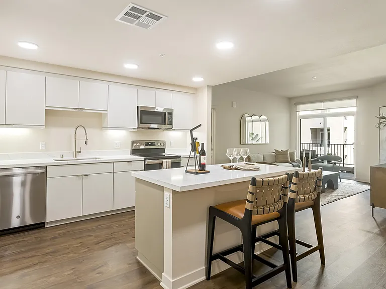 Casa Mira View Apartments — Photo 175