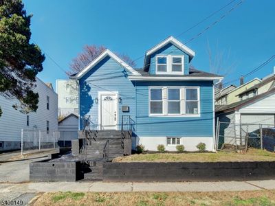 5 Krotik Pl, Irvington, NJ, 07111