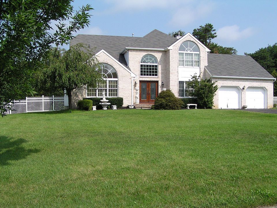 Stunning Brickfront Colonial!