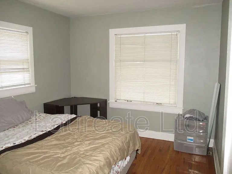 953 Garfield St — Photo 6