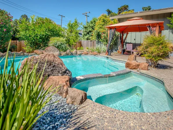 4601 Paula Way, Fair Oaks, CA 95628