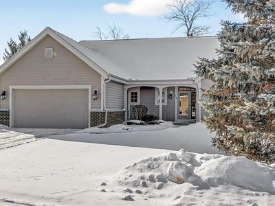 1444 Hidden Waters CIRCLE, West Bend, WI, 53095