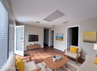 1832 UNIVERSITY Boulevard S, Jacksonville, FL 32216