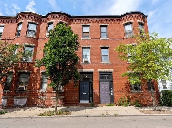 8 Saxton St #2, Dorchester, MA 02125