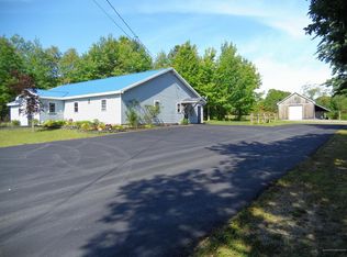 10 Sullivan Rd, Jackson, ME 04921