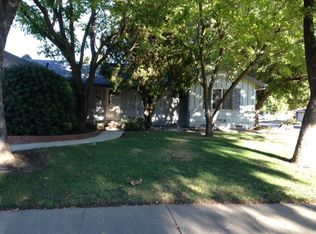 1102 Pine Ln, Davis, CA 95616