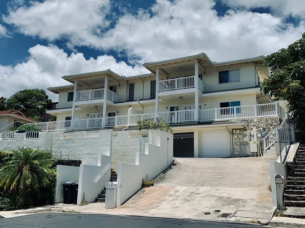 3374 Ala Laulani St, Honolulu, HI 96818
