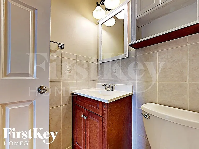 6933 Hemlock St — Photo 10