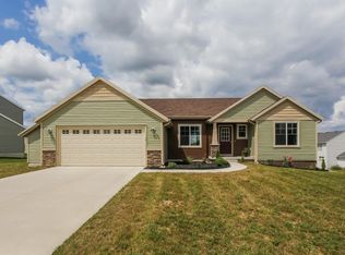 9531 Scotsmoor Dr SE, Caledonia, MI 49316