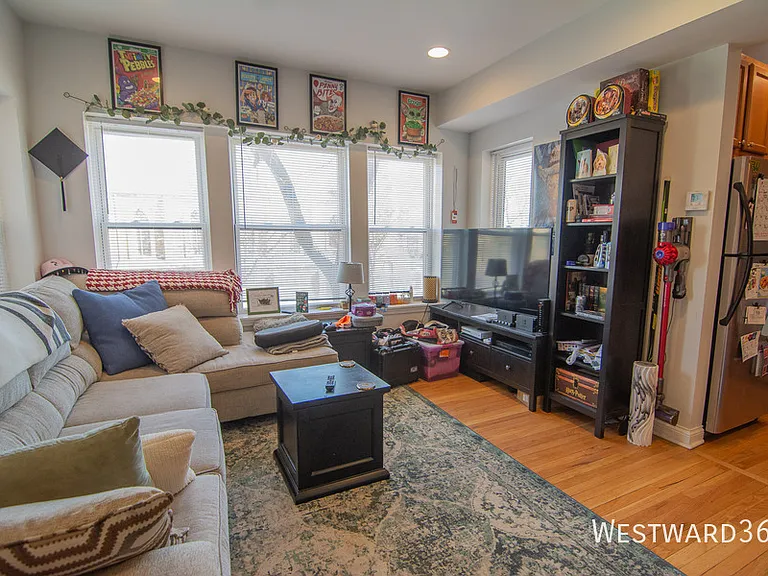 2748 N Kostner Ave #3 — Photo 3