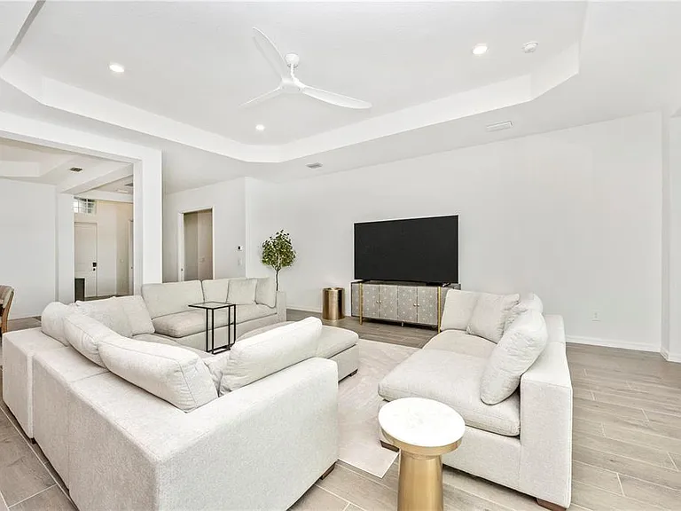 17662 Santorini Ct — Photo 19
