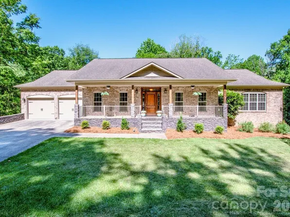 1345 Timberlane Ter, Mooresville, NC 28115