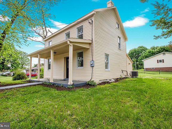 2nd image of 11904 Robinwood Dr