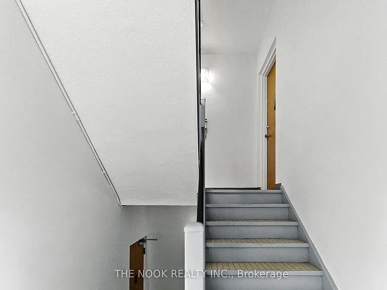 106 Cromwell Ave #21 — Photo 21