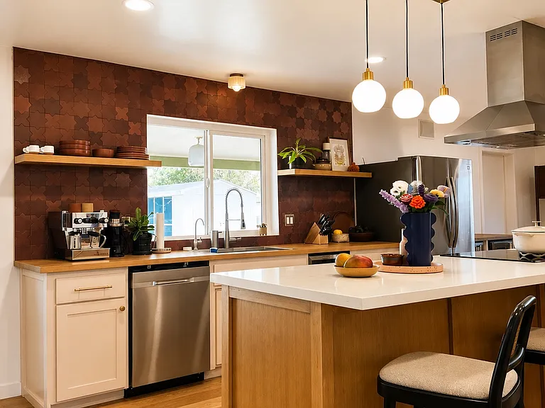 3047 E Garnet Ave — Photo 8