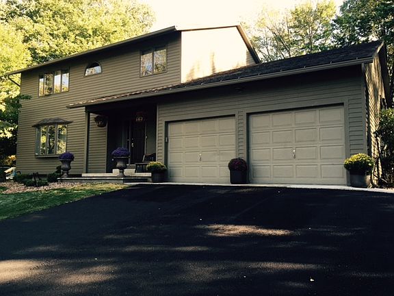5th image of 4164 Lisi Ln