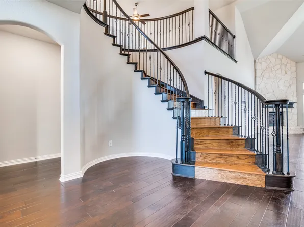 573 Bedford Falls Ln, Rockwall, TX 75087