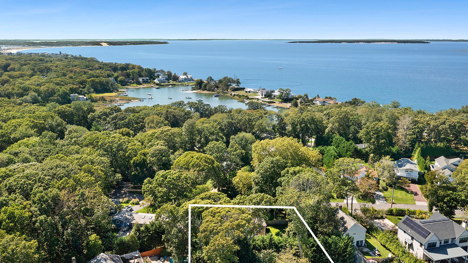 500'+/- to Bay Beach