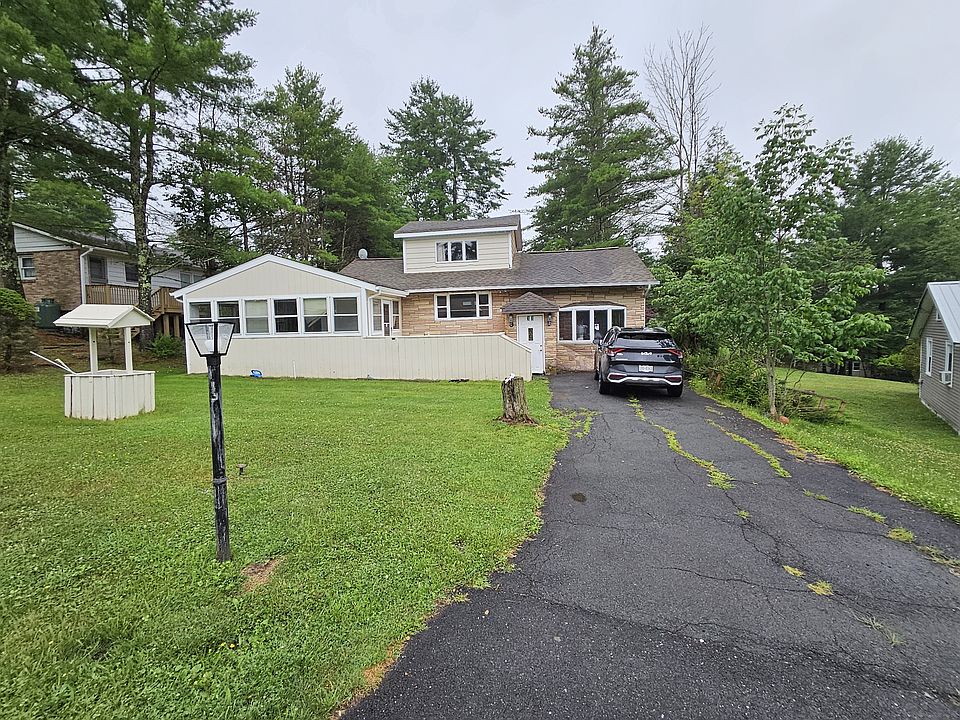 1st image of 33 Melody Lake Dr