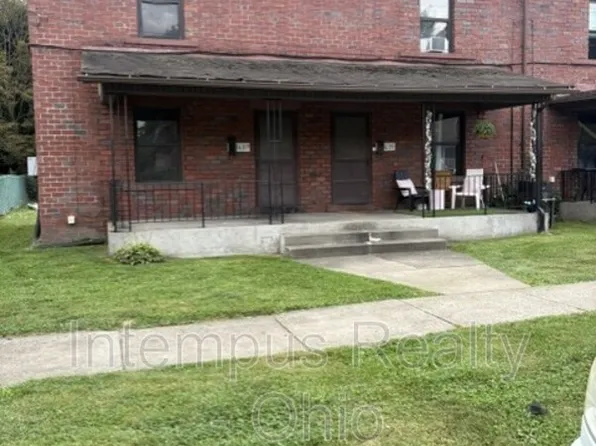 1637 Shehy St, Youngstown, OH 44506