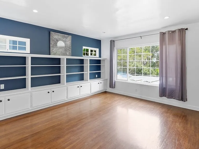 503 N Greencraig Rd — Photo 14