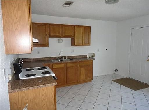 4th image of 2057 Maharry Dr