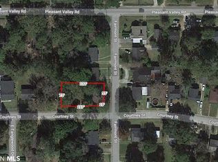 908 Fairmont St, Mobile, AL 36606