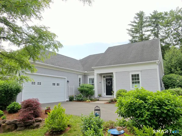 15 Bantry Road #15, Simsbury, CT 06070