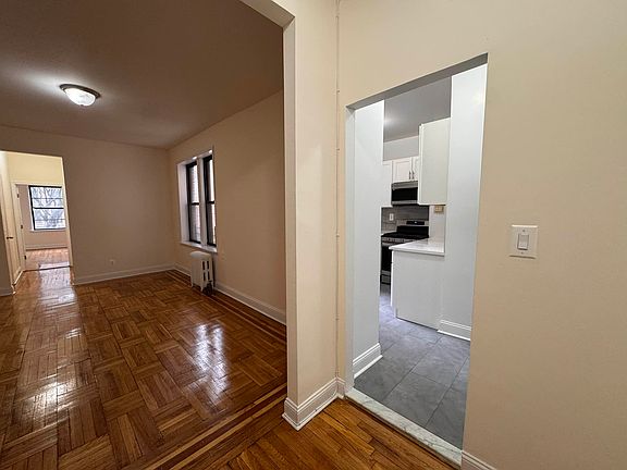 3rd image of 83-44 Lefferts Blvd #44K