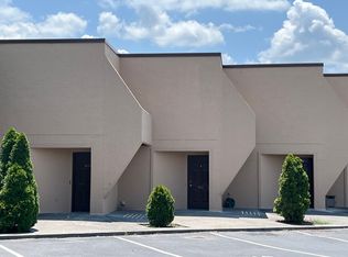 412 Olympia Dr, Maryville, TN 37804