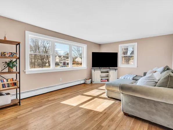 83 Independence Drive, Westbrook, ME 04092