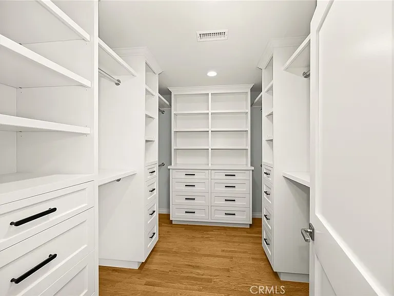 117 Catherine Park Dr — Photo 17
