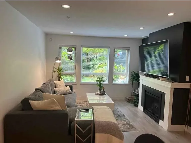 3097 Lincoln Ave #105 — Photo 6