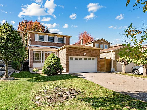 3rd image of 12 Strathmore Dr
