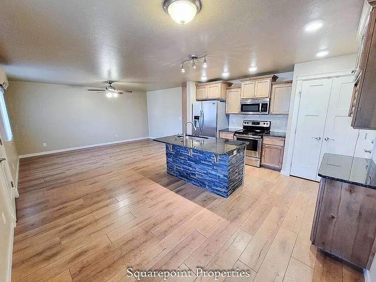 131 W Idaho Ave #B — Photo 5