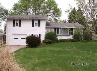 921 Lexington Way, Rockford, IL