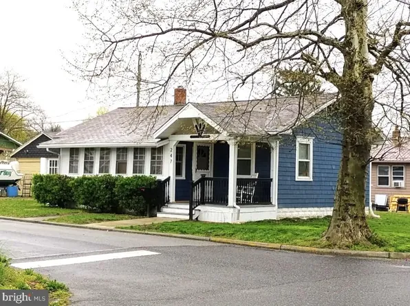 247 E St, Penns Grove, NJ 08069