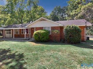 1003 Mastin Lake Rd NW, Huntsville, AL 35811