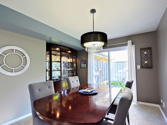 5th image of 1402 E Whispering Springs Cir