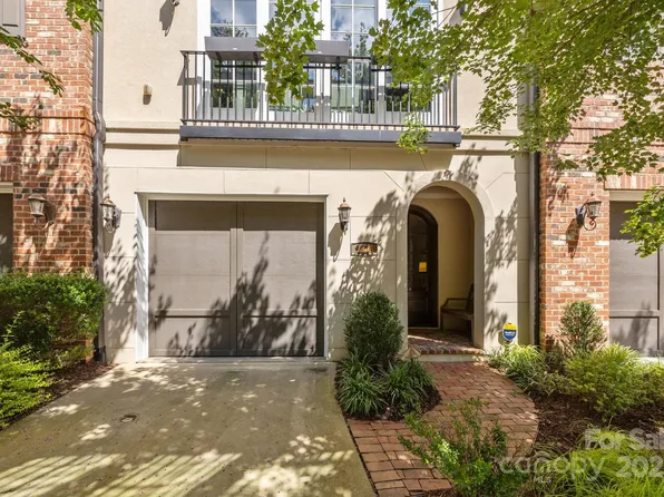 1608 Lombardy Cir, Charlotte, NC 28203