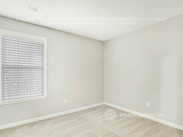 7350 Harlech Trce — Photo 20