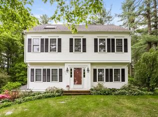 216 Cranberry Dr, Halifax, MA 02338
