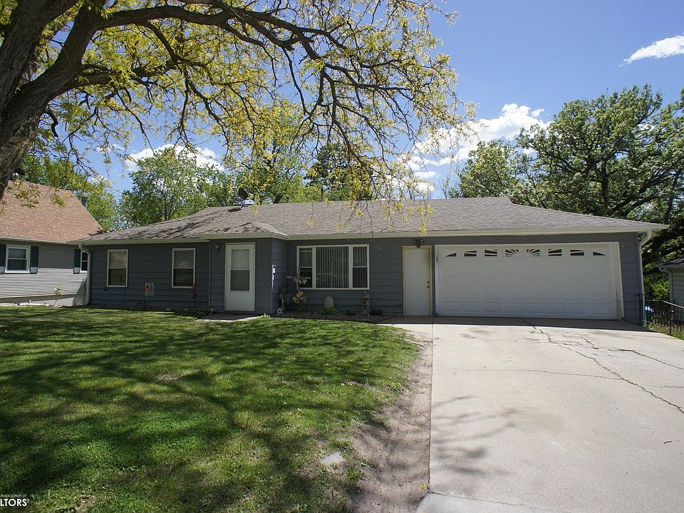1st image of 612 Lincoln Dr